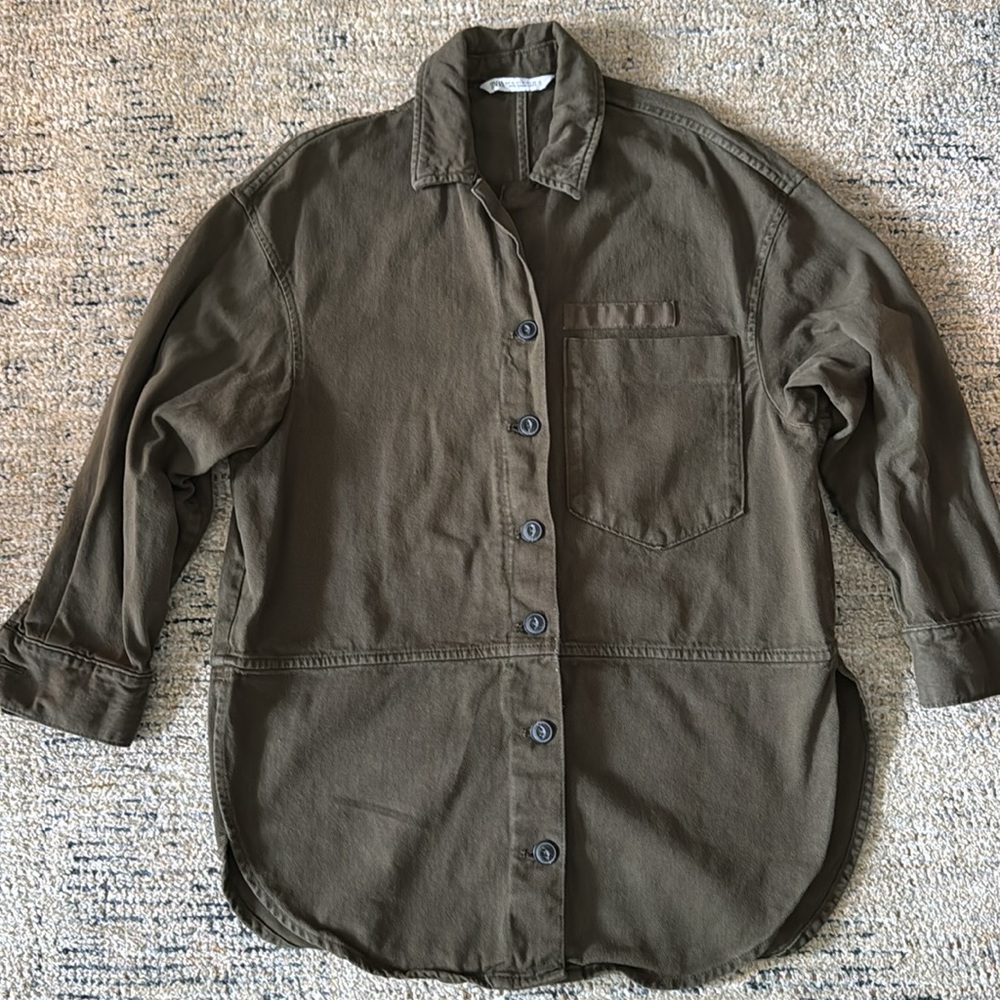 Zara Army/Olive Green Button Down Size Medium